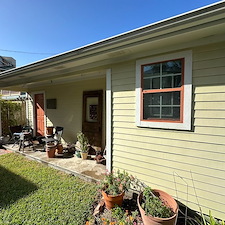 Residential-Softwashing-of-a-Historical-Galveston-House 1